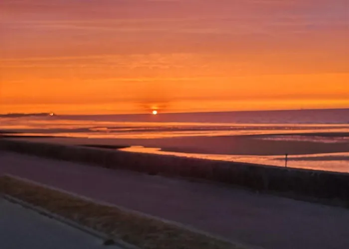 Francette A 500m De La * Ouistreham