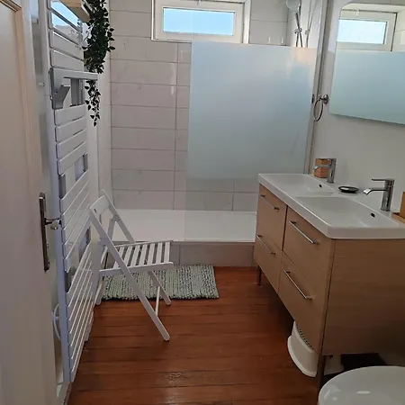 Francette A 500m De La Βίλα Ouistreham